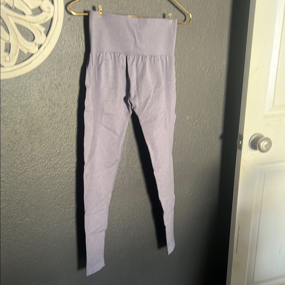 TYC Lavender Leggings medium seamless
